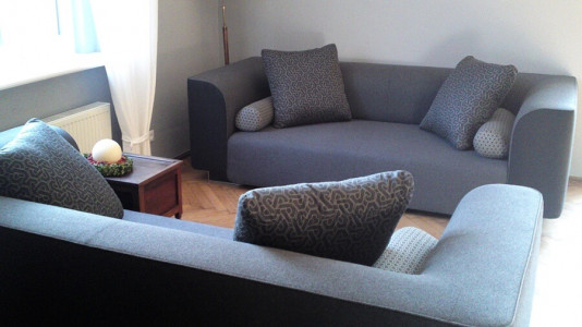 Efekt końcowy - salon 2 - 5parkiet cyklinowanie